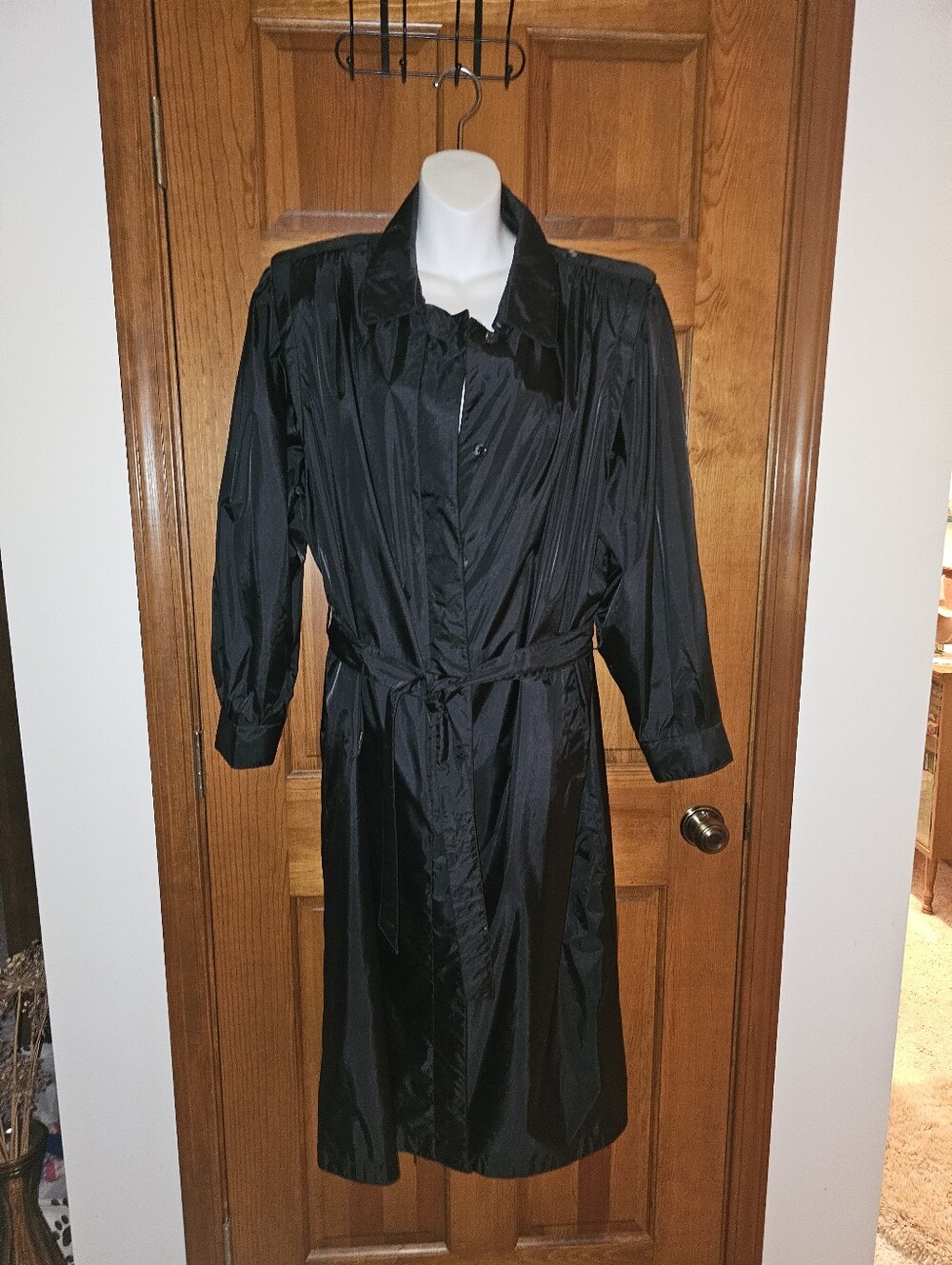 Classic Black Trench Rain Coat - Women's Raincoat